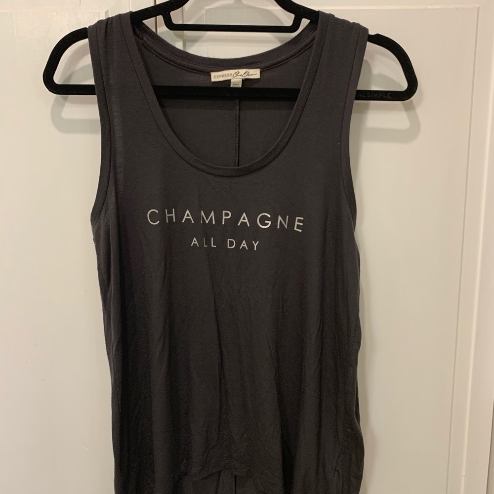 Light weight tank